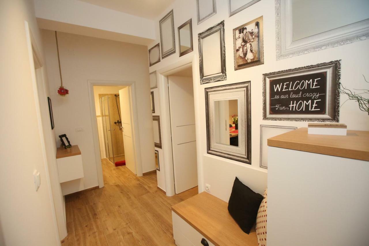 Appartamento Apartman Delux Brkic Lozovac Esterno foto